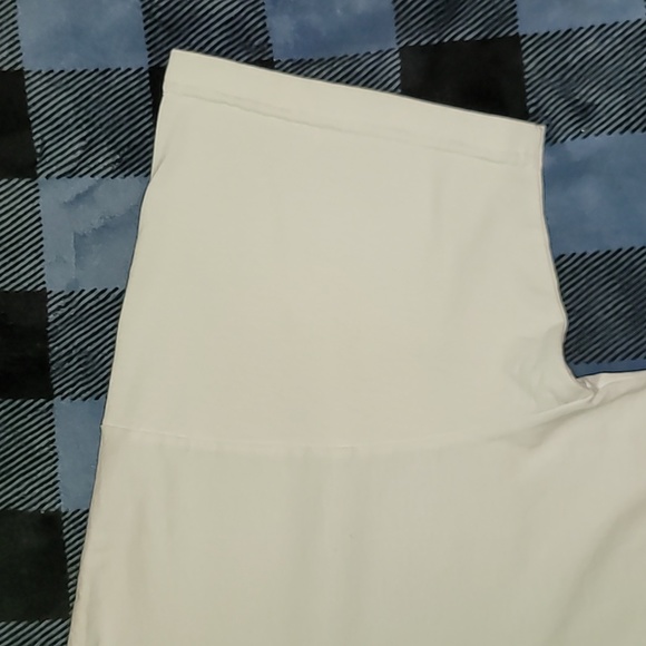 Vintage. Made in Canada.  OTTAWA, CANADA. Tee shirt size Large. - Picture 6 of 15